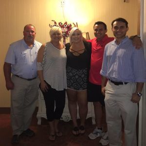 Meet your Posher, Robin